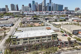 2323 Polk St, Houston, TX 77003 - Photo 32