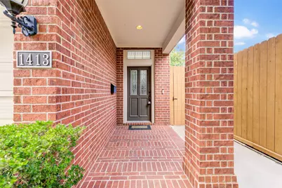1413 Michigan Street, Houston, TX 77006 - Photo 2