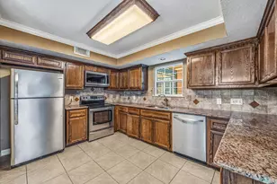 11510 Pagoda Dr, Houston, TX 77477 - Photo 8