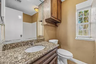 11510 Pagoda Dr, Houston, TX 77477 - Photo 24