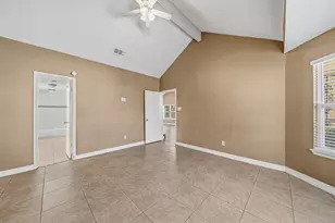 11510 Pagoda Dr, Houston, TX 77477 - Photo 16