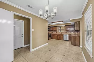 11510 Pagoda Dr, Houston, TX 77477 - Photo 12