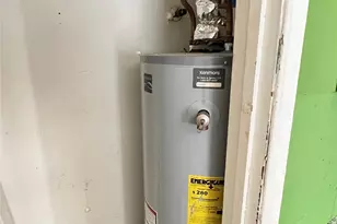 6903 Semmes St, Houston, TX 77093 - Photo 14