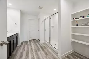 3215 Creston Gate Dr, Houston, TX 77047 - Photo 8