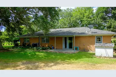 9231 Kostelnik Street, Needville, TX 77461 - Photo 8