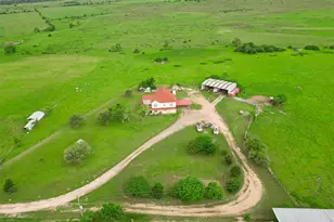 1241 Terrazas Ln, Sealy, TX 77474 - Photo 2