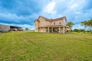 1241 Terrazas Ln, Sealy, TX 77474 - Photo 6