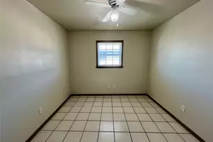 1042 W Village Ct, Pasadena, TX 77506 - Photo 24