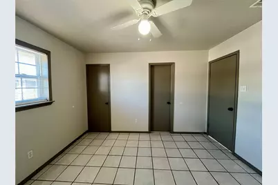 1042 W Village Court #D, Pasadena, TX 77506 - Photo 18