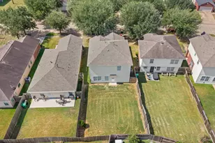 13003 Kingston Point Ln, Houston, TX 77047 - Photo 30
