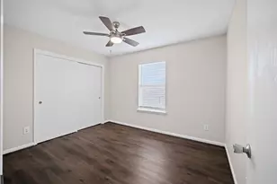 13003 Kingston Point Ln, Houston, TX 77047 - Photo 22