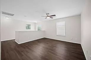 13003 Kingston Point Ln, Houston, TX 77047 - Photo 18