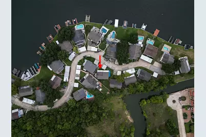 88 Lakeview Village, Conroe, TX 77356 - Photo 1