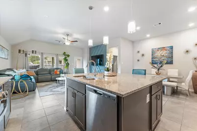 31007 Oakley Glen Court, Conroe, TX 77385 - Photo 10