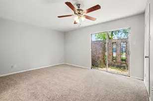 16207 Havenhurst Dr, Houston, TX 77059 - Photo 10