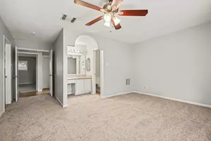 16207 Havenhurst Dr, Houston, TX 77059 - Photo 14