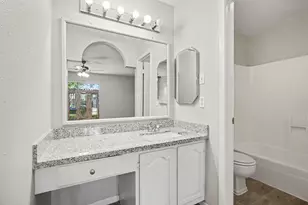 16207 Havenhurst Dr, Houston, TX 77059 - Photo 18