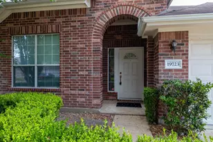 19723 Millstone Ridge Ln, Katy, TX 77449 - Photo 4