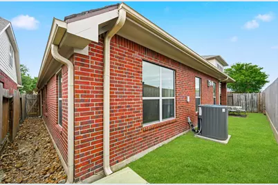 1470 Sherwood Park Circle, Houston, TX 77043 - Photo 24