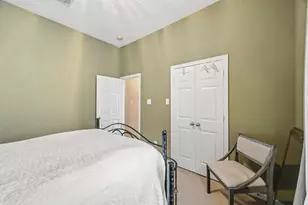 1470 Sherwood Park Cir, Houston, TX 77043 - Photo 10