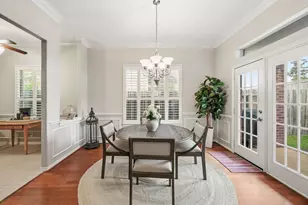 1470 Sherwood Park Cir, Houston, TX 77043 - Photo 20