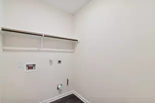 9738 Enclave Ridge Rd, Willis, TX 77318 - Photo 10