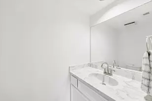 1077 Country Pl Dr, Houston, TX 77079 - Photo 20