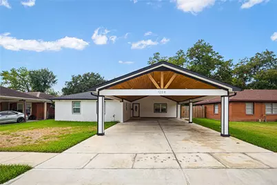 1208 Blackberry Drive, Pasadena, TX 77506 - Photo 2