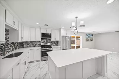 1208 Blackberry Drive, Pasadena, TX 77506 - Photo 8