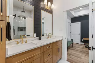 8007A Cora St, Houston, TX 77088 - Photo 4