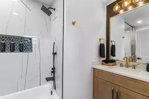 8007A Cora St, Houston, TX 77088 - Photo 12