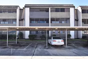 3035 Walnut Bend Ln, Houston, TX 77042 - Photo 22