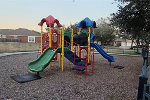 6523 Silver Shade Dr, Houston, TX 77064 - Photo 8