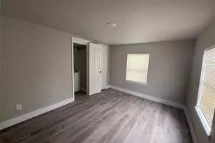 7010 Corsicana St, Houston, TX 77020 - Photo 10