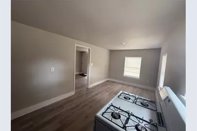 7010 Corsicana Street #B, Houston, TX 77020 - Photo 12