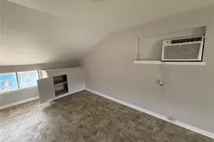 7010 Corsicana St, Houston, TX 77020 - Photo 2