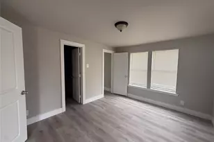 7010 Corsicana St, Houston, TX 77020 - Photo 1