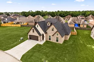 8135 Birkdale Dr, Beaumont, TX 77707 - Photo 2