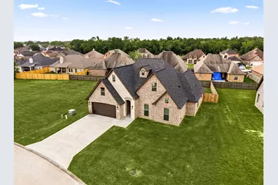 8135 Birkdale Drive, Beaumont, TX 77707 - Photo 2
