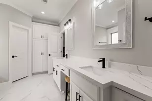 8135 Birkdale Dr, Beaumont, TX 77707 - Photo 18