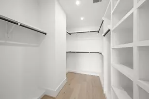 319 N Nagle St, Houston, TX 77003 - Photo 30