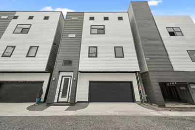 319 N Nagle Street, Houston, TX 77003 - Photo 1