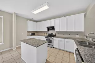2411 Horned Owl Dr, Katy, TX 77494 - Photo 10