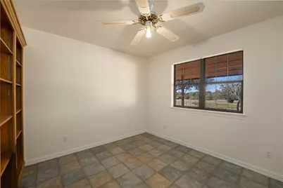 407 Raymond Road, La Grange, TX 78945 - Photo 18