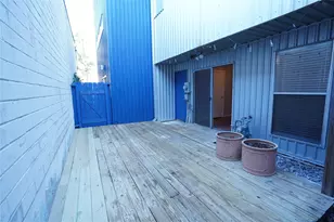 2716 Chenevert St, Houston, TX 77004 - Photo 20