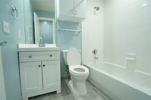 2716 Chenevert St, Houston, TX 77004 - Photo 12