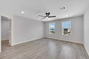 127 Egret Canal N, Baytown, TX 77523 - Photo 16