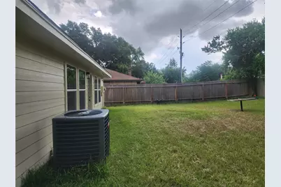 10115 Mill Shadow Drive, Houston, TX 77070 - Photo 2