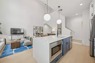 817 Thornton Rd, Houston, TX 77018 - Photo 14