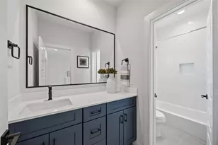 817 Thornton Rd, Houston, TX 77018 - Photo 24